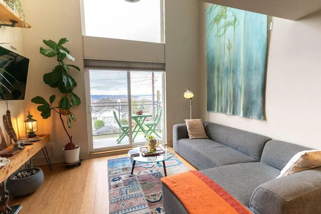 The Beacon House Apartment Seattle